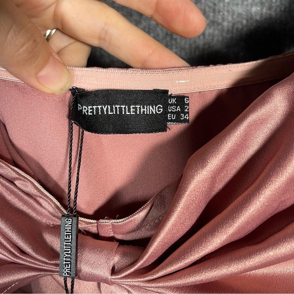 NWT Pretty Little Thing Womens 2 Pink Barbie‎ Off Shoulder Bow Flare Jumpsuit - Picture 13 of 16